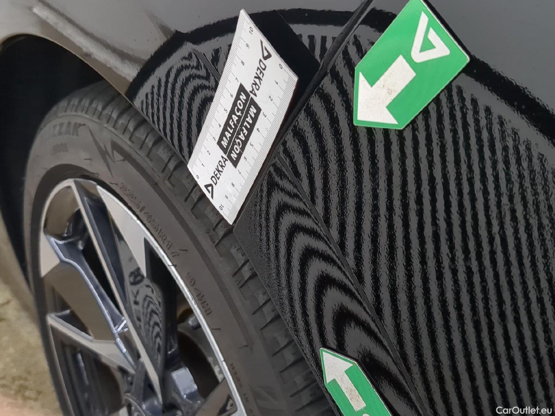  Peugeot  308  Allure Pack 1.2 PureTech 130CV BVA8 E6d #36