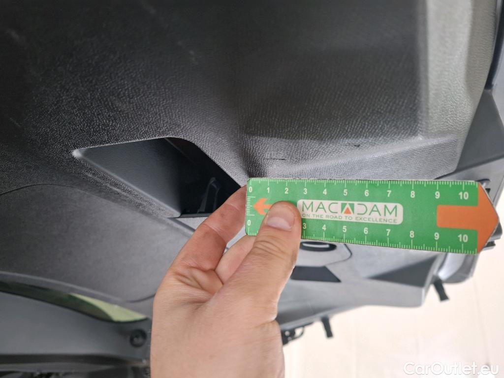  Citroen  C5 CITROEN  Aircross / 2018 / 5P / SUV Hybrid 225 ë-EAT8 Shine Pack #35