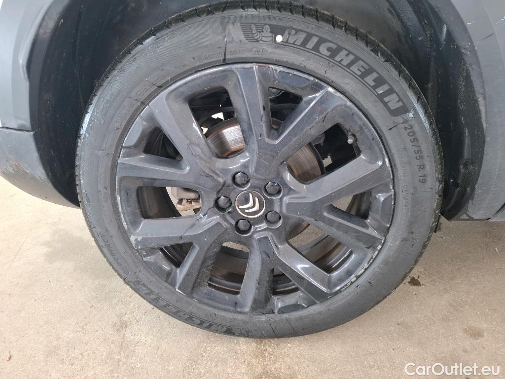  Citroen  C5 CITROEN  Aircross / 2018 / 5P / SUV Hybrid 225 ë-EAT8 Shine Pack #17