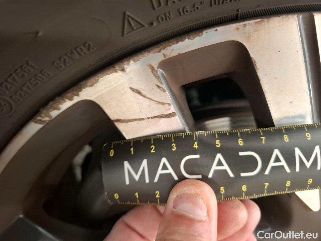  Peugeot  208  Allure 1.2 PureTech 100CV BVM6 E6d #2