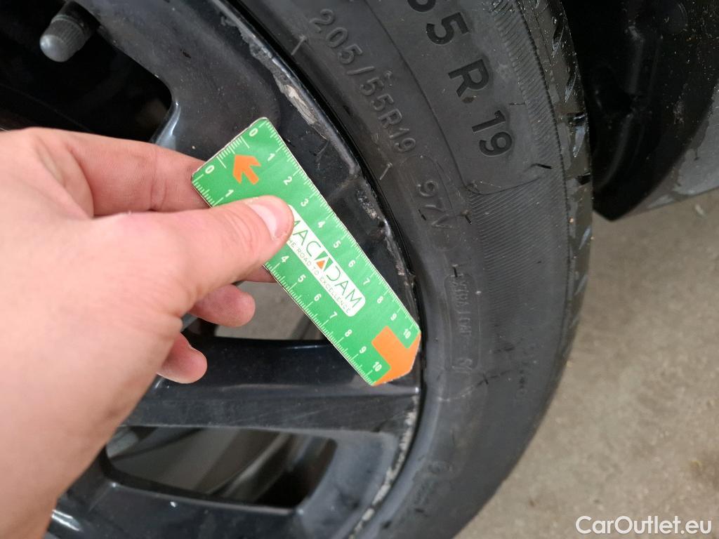  Citroen  C5 CITROEN  Aircross / 2018 / 5P / SUV Hybrid 225 ë-EAT8 Shine Pack #20