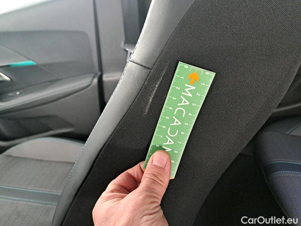  Peugeot  2008  Allure 1.2 PureTech 130CV BVM6 E6d #19