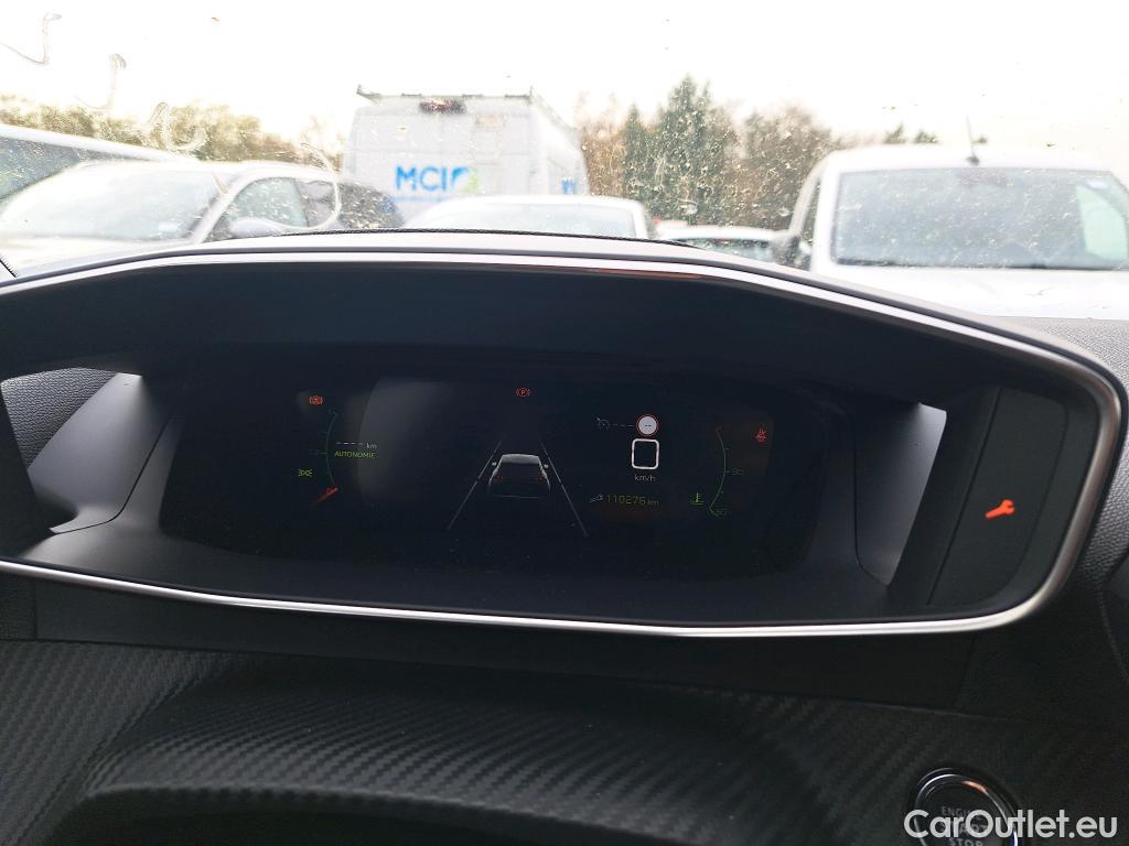  Peugeot  2008  Allure Business 1.5 HDi 110CV BVM6 E6d #18