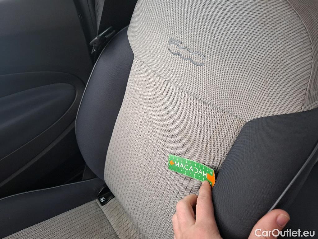  Fiat  500  e Icone 42kWh BVA #25