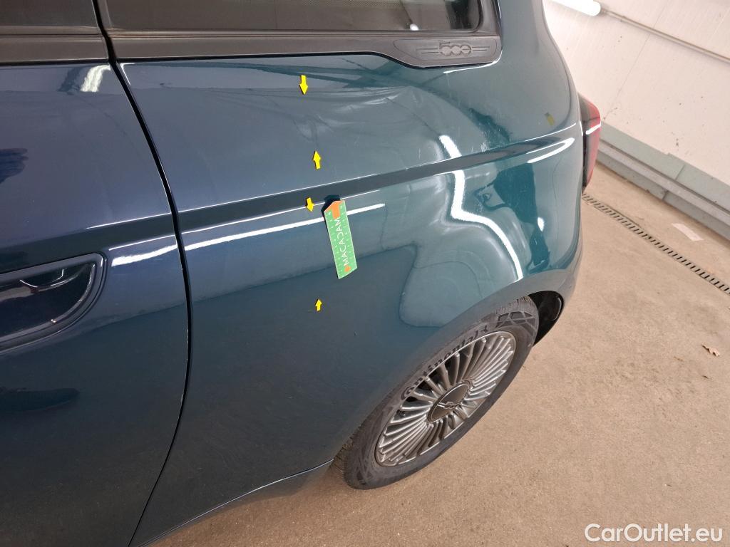  Fiat  500  e Icone 42kWh BVA #1