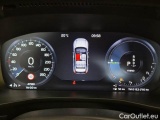  Volvo  XC 40 VOLVO XC40 / 2017 / 5P / SUV T4 Plug-in Hybrid auto Rech Inscrip Expr #4