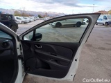  Renault  Clio RENAULT  / 2016 / 5P / BERLINA 0.9 TCE 75CV BUSINESS (AUTOCARRO) #130