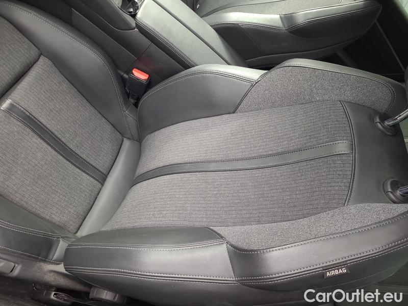  Peugeot  508   (2018->)  1.5BHDI 130 Allure Pack AT #17