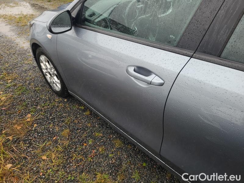  KIA  Cee'd Ceed Sportswagon (2018->) Ceed SW 1.5 T-GDI 118 Fresh #3