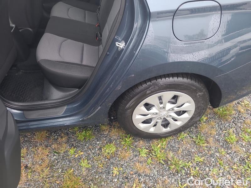  Hyundai  i30   cw (PD)(2017->)  kom. TGDI 120 Start Plus #10