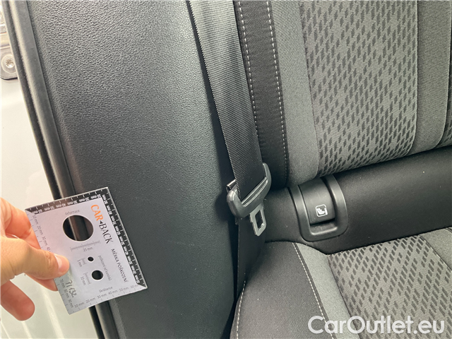  Skoda  Octavia Oct.Combi 2.0TDI 110 Style AT #13