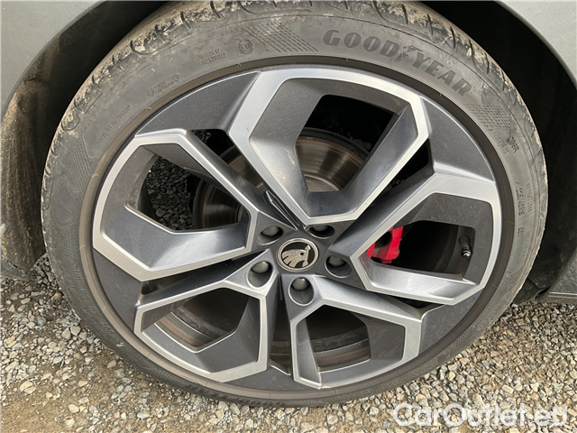  Skoda  Octavia Oct.C. 2.0TDI 147 RS AT #5