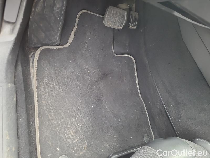  Peugeot  508   (2018->)  1.5BHDI 130 Allure Pack AT #19