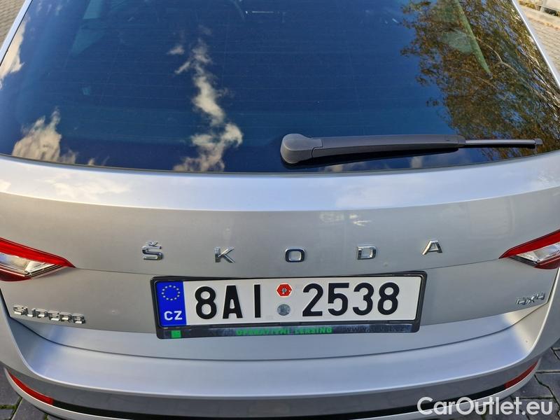  Skoda  Superb  Combi (3V5)(2015) Sup.C.FL2.0TDI 140 Sco.4x4 AT #26