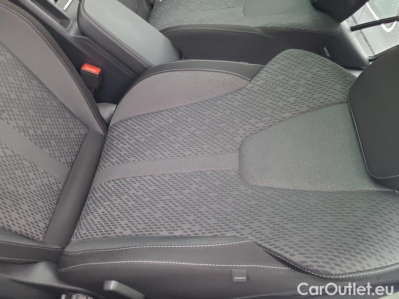  Skoda  Octavia  Combi (NX3)(2020) Oct.Combi 2.0TDI 110 Style AT #3