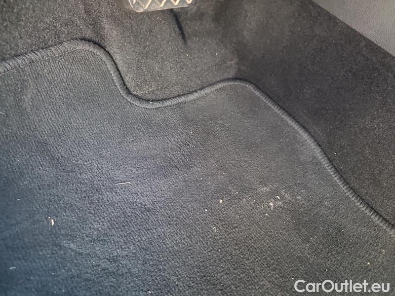  Skoda  Octavia  Lim. (NX3)(2020)  1.5e-TEC 110 Style AT #13