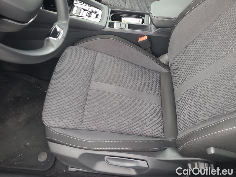  Skoda  Octavia  Combi (NX3)(2020) Oct.Combi 2.0TDI 110 Style AT #11