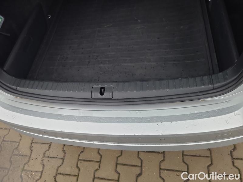  Skoda  Octavia  Combi (NX3)(2020) Oct.Combi 2.0TDI 110 Style AT #5