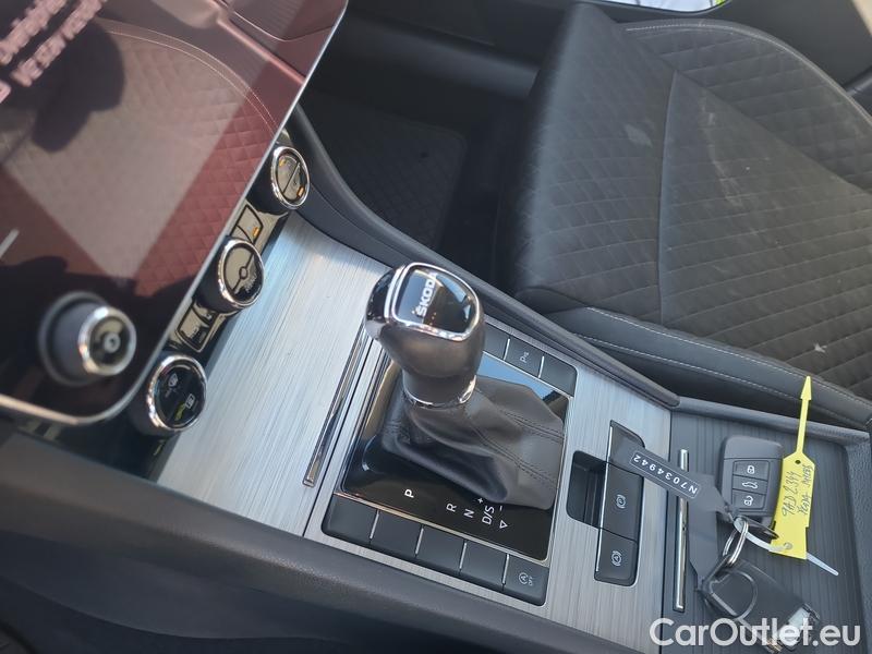  Skoda  Superb  (3V3)(2015) Supe.FL1.5TSI 110 Ambition AT #19