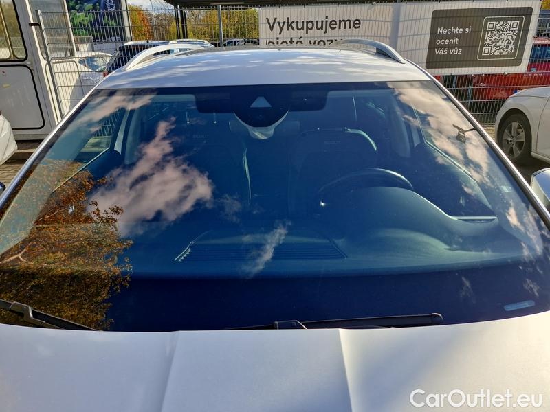  Skoda  Superb  Combi (3V5)(2015) Sup.C.FL2.0TDI 140 Sco.4x4 AT #1