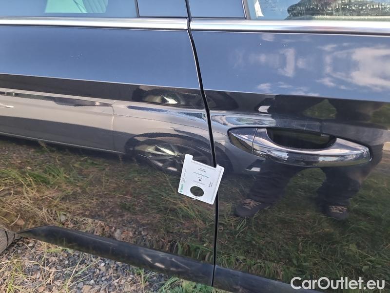  Skoda  Superb  Combi (3T5)(2010) Su.C.2.0TDI 147 4x4 Style Aut #5