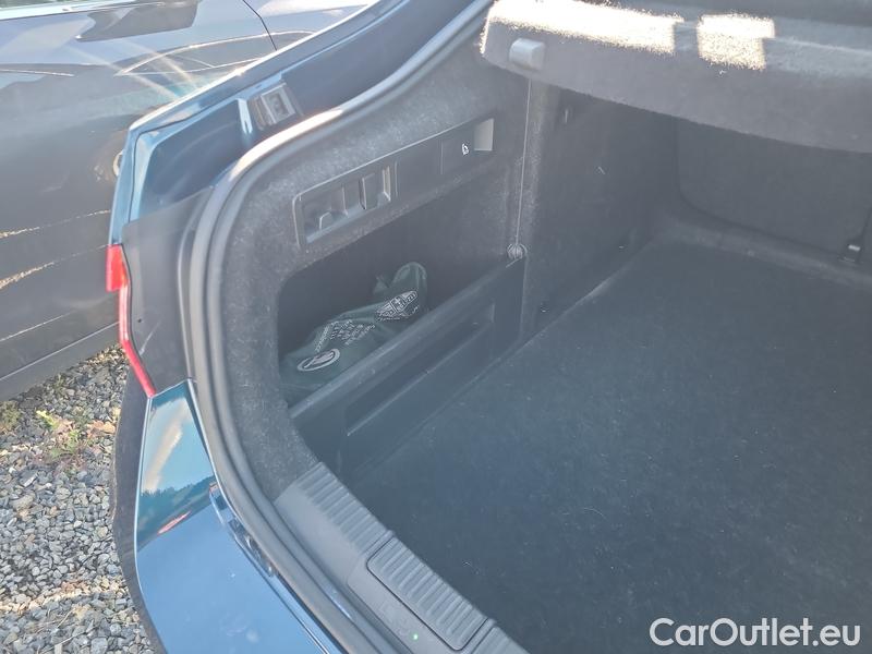  Skoda  Superb  (3V3)(2015) Supe.FL1.5TSI 110 Ambition AT #28