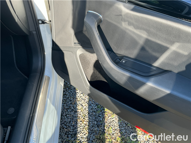  Skoda  Superb Supe.FL2.0TDI 110 L&K AT #6