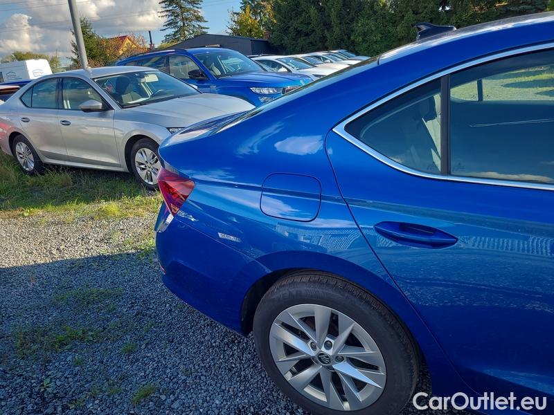  Skoda  Octavia  Lim. (NX3)(2020) Oct.2.0TDI 110 Style 5d #18