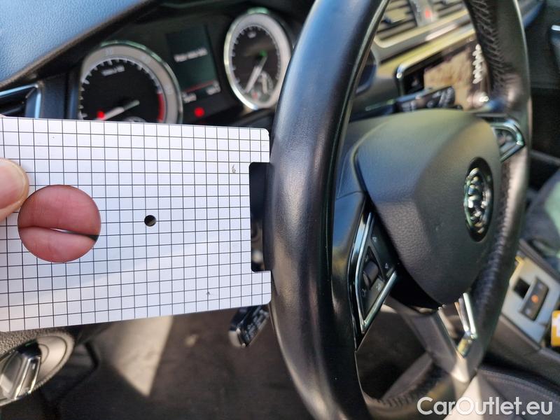  Skoda  Superb  Combi (3V5)(2015) Sup.C.FL2.0TDI 140 Sco.4x4 AT #21