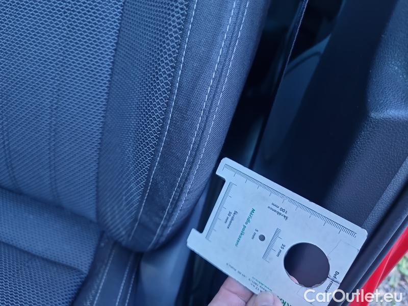  Skoda  Superb  Combi (3T5)(2010) Su.C.2.0TDI 147 4x4 Style Aut #6