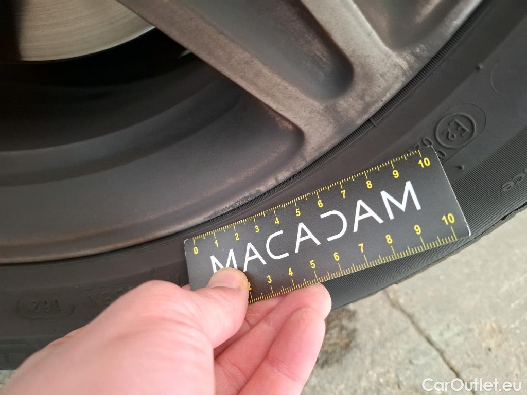  Audi  A4  Avant business line ultra 2.0 TDI 150CV BVA7 E6 #9