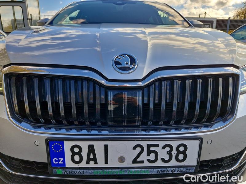  Skoda  Superb  Combi (3V5)(2015) Sup.C.FL2.0TDI 140 Sco.4x4 AT #3