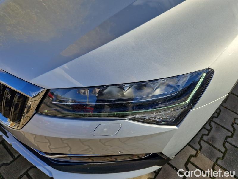  Skoda  Superb  Combi (3V5)(2015) Sup.C.FL2.0TDI 140 Sco.4x4 AT #6