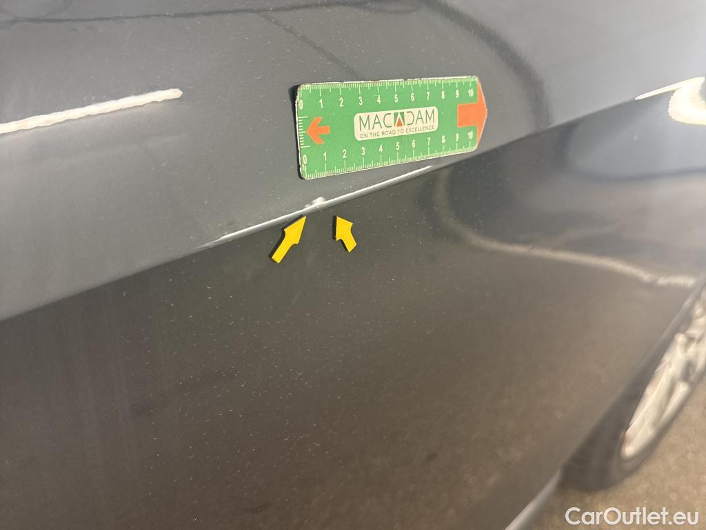  Audi  A4  Avant 35 TDI Business Line 2.0 TDI 165CV BVA7 E6d #9