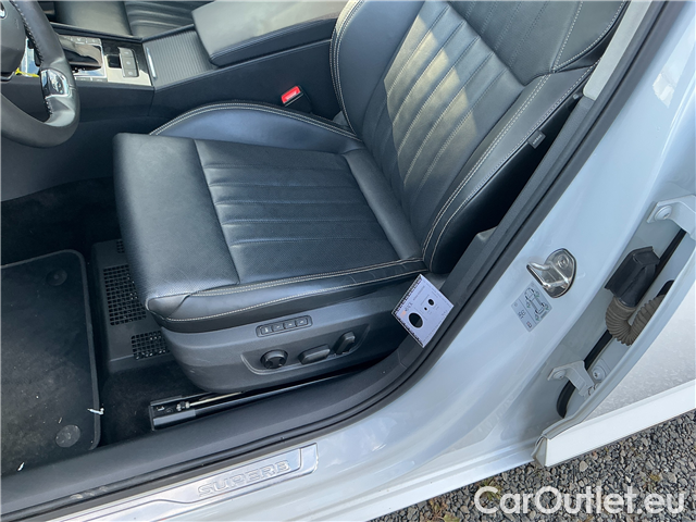  Skoda  Superb Supe.FL2.0TDI 110 L&K AT #12