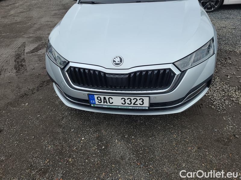  Skoda  Octavia  Combi (NX3)(2020) Oct.Combi 2.0TDI 110 Style AT #8