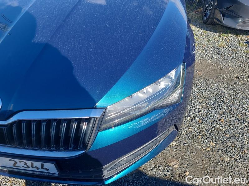  Skoda  Superb  (3V3)(2015) Supe.FL1.5TSI 110 Ambition AT #7