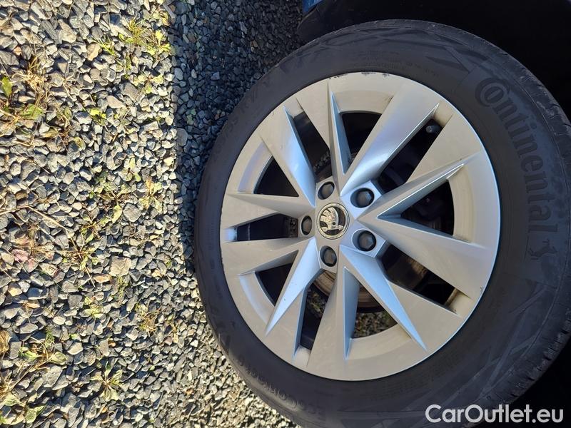  Skoda  Octavia  Lim. (NX3)(2020)  2.0TDI 85 Style 5d #6