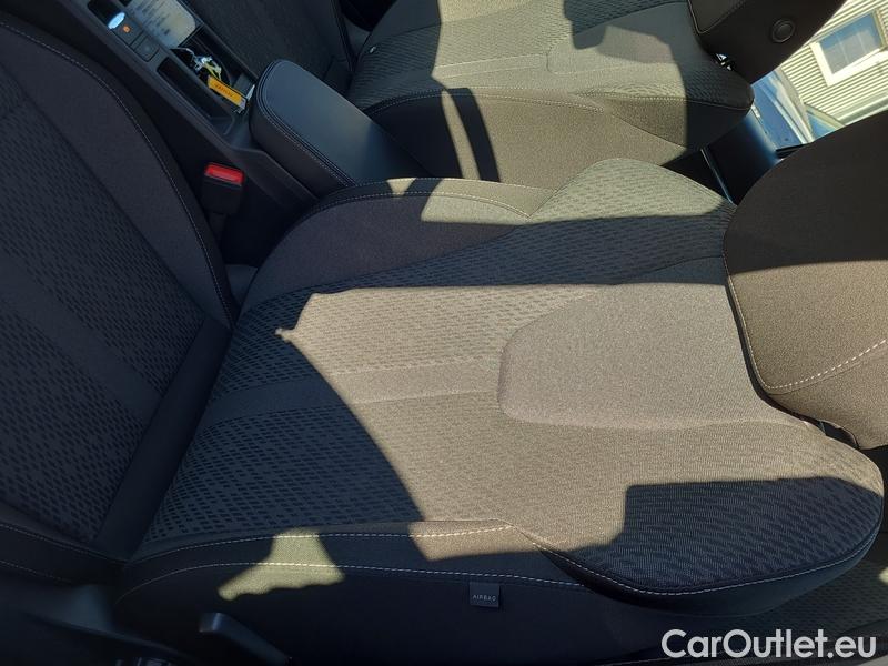  Skoda  Octavia  Lim. (NX3)(2020) Oct.2.0TDI 110 Style 5d #7