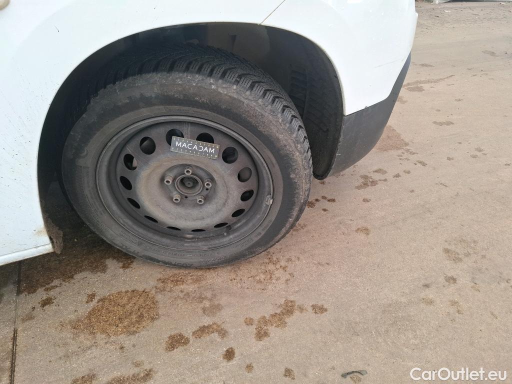  Citroen  Berlingo  Feel XL 1.5 BlueHDi 100CV BVM5 E6dT #25