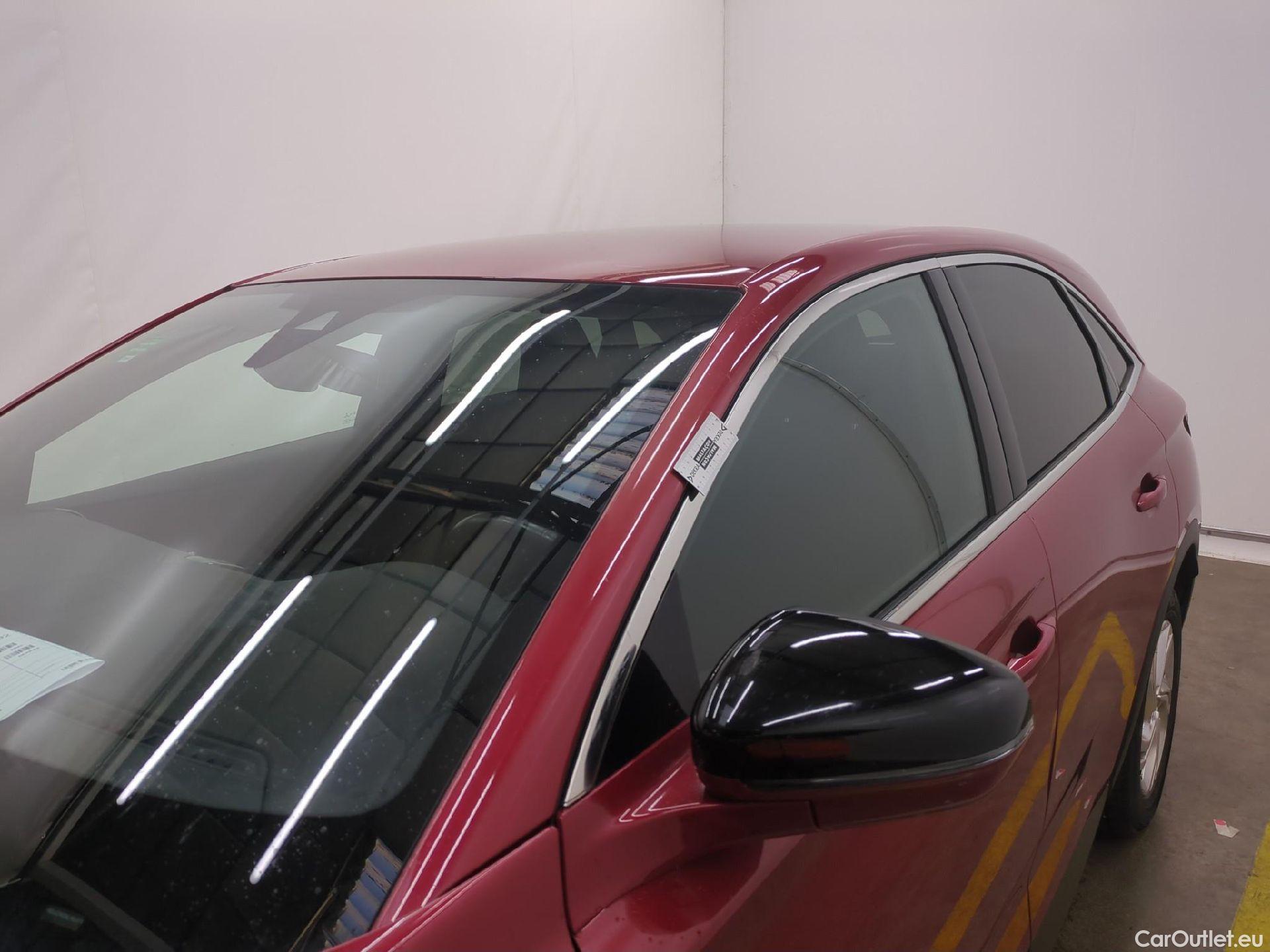  DS  DS7 DS DS 7 Crossback / 2017 / 5P / SUV BlueHDi 130 Automatique Business #40