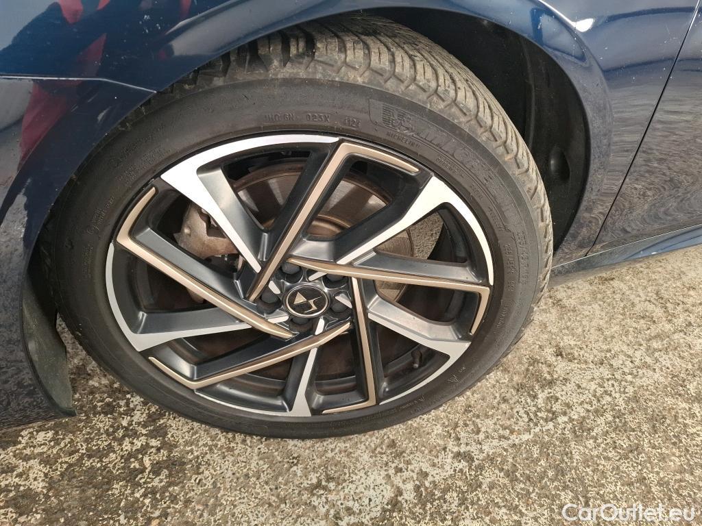  Citroen  DS9 DS DS 9 / 2020 / 4P / Berline E-TENSE 225 RIVOLI + #35