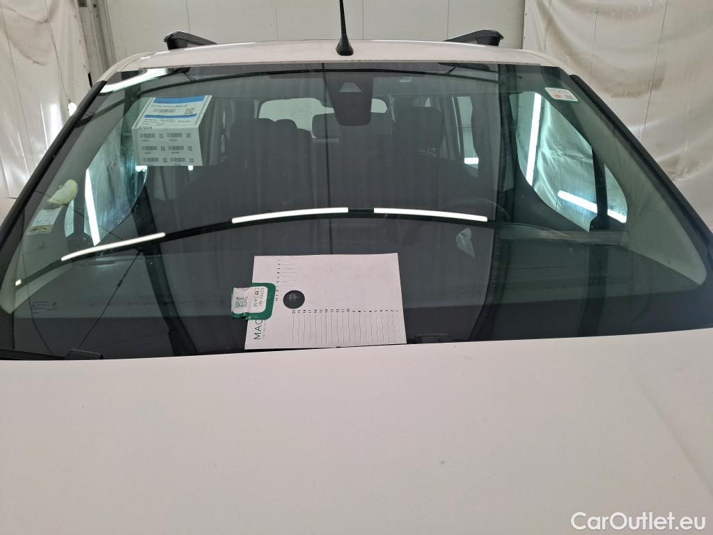  Citroen  Berlingo  Feel XL 1.5 BlueHDi 100CV BVM5 E6dT #1