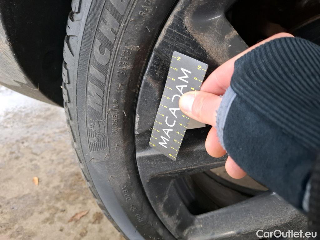  Citroen  C5 CITROEN  Aircross / 2018 / 5P / SUV Hybrid 225 ë-EAT8 Shine Pack #8