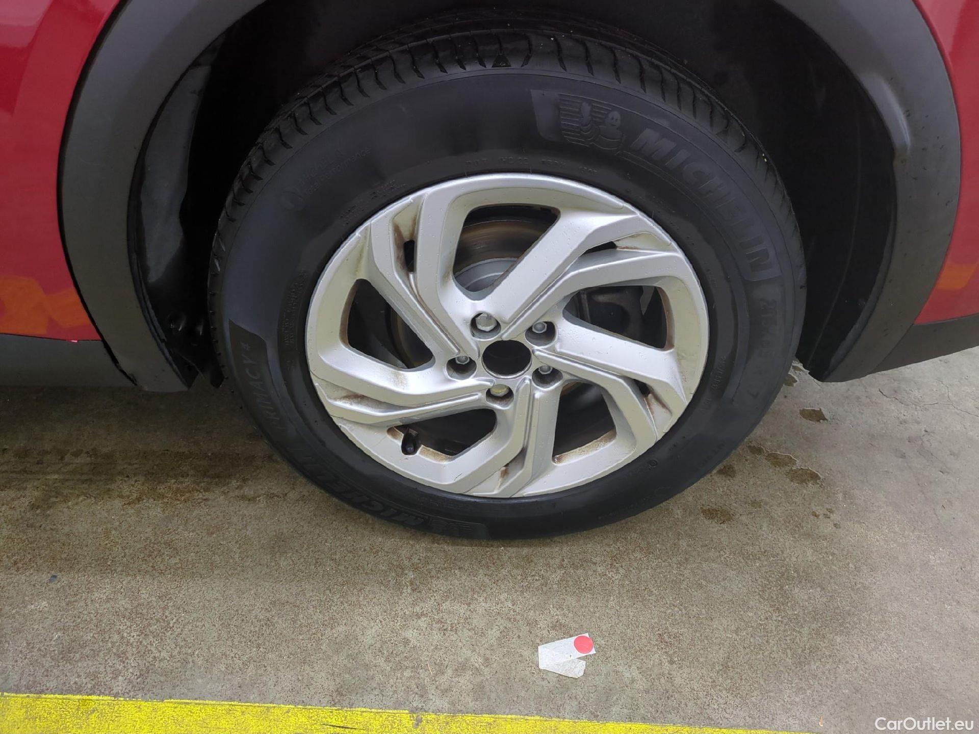  DS  DS7 DS DS 7 Crossback / 2017 / 5P / SUV BlueHDi 130 Automatique Business #6