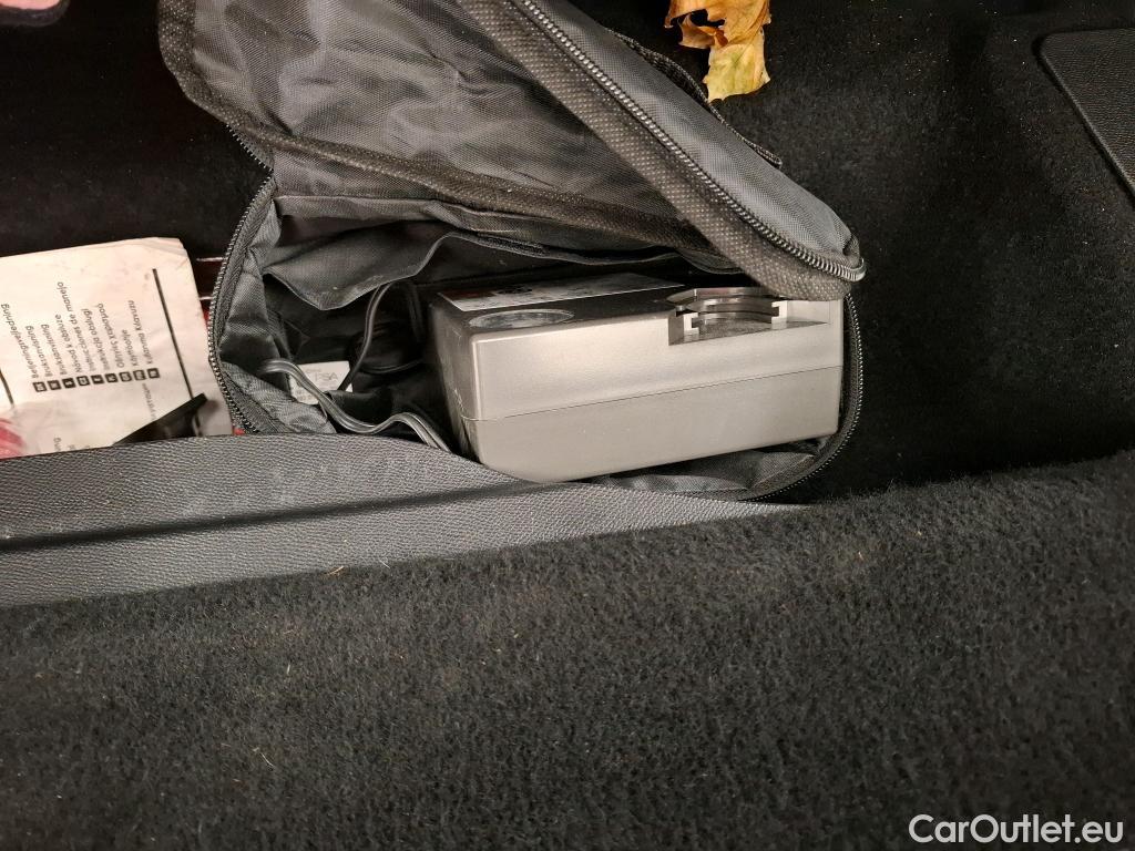  Citroen  DS9 DS DS 9 / 2020 / 4P / Berline E-TENSE 225 RIVOLI + #44