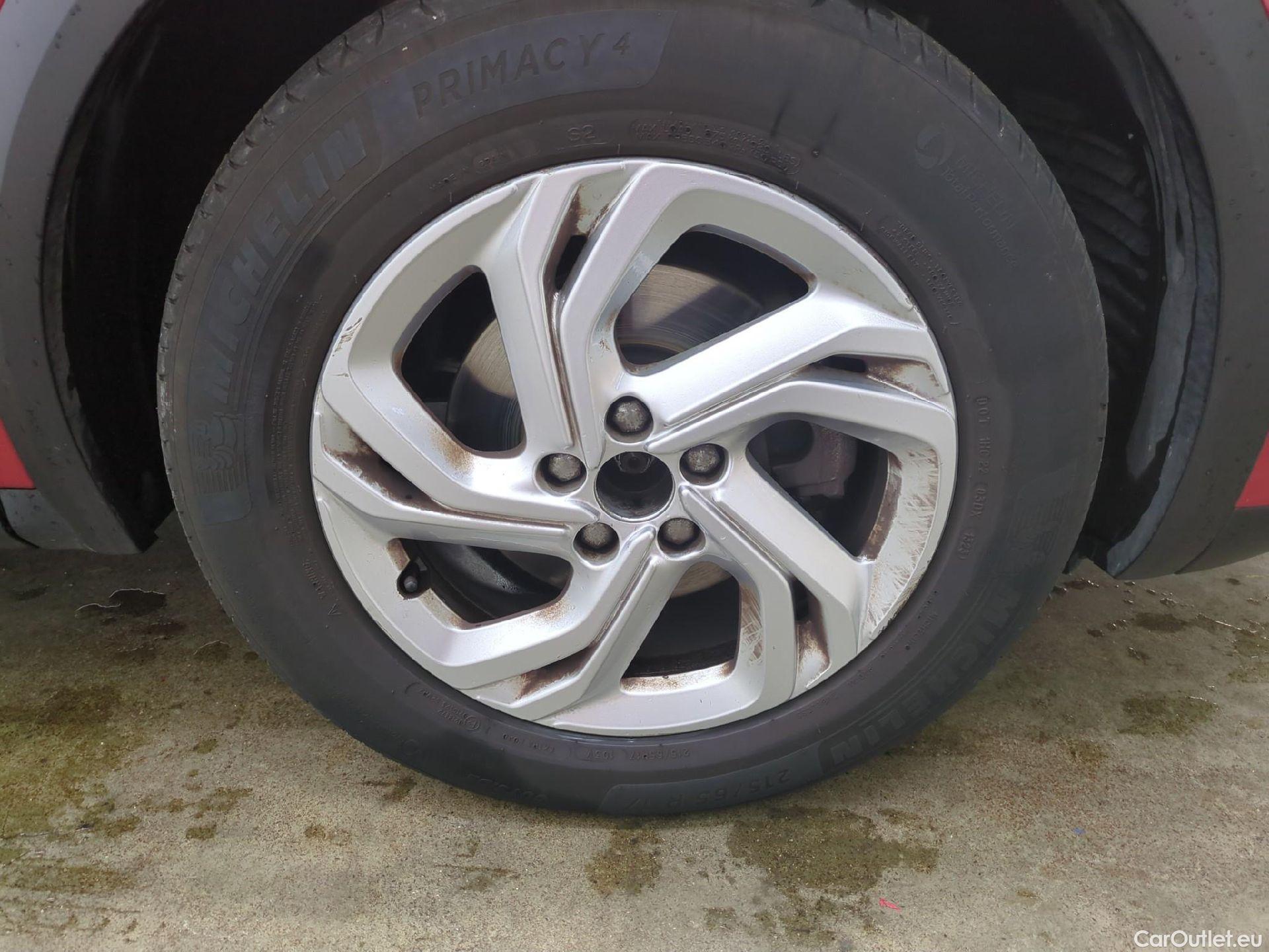  DS  DS7 DS DS 7 Crossback / 2017 / 5P / SUV BlueHDi 130 Automatique Business #12