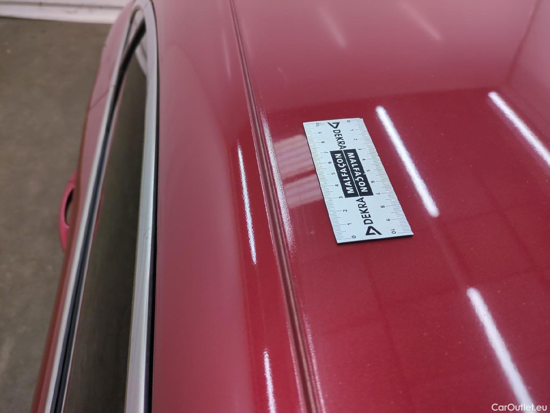  DS  DS7 DS DS 7 Crossback / 2017 / 5P / SUV BlueHDi 130 Automatique Business #34