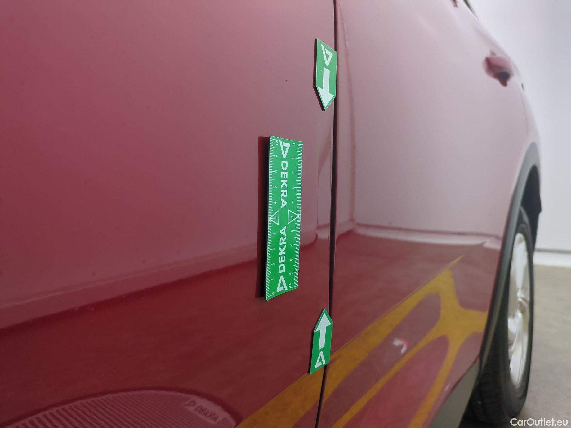  DS  DS7 DS DS 7 Crossback / 2017 / 5P / SUV BlueHDi 130 Automatique Business #17