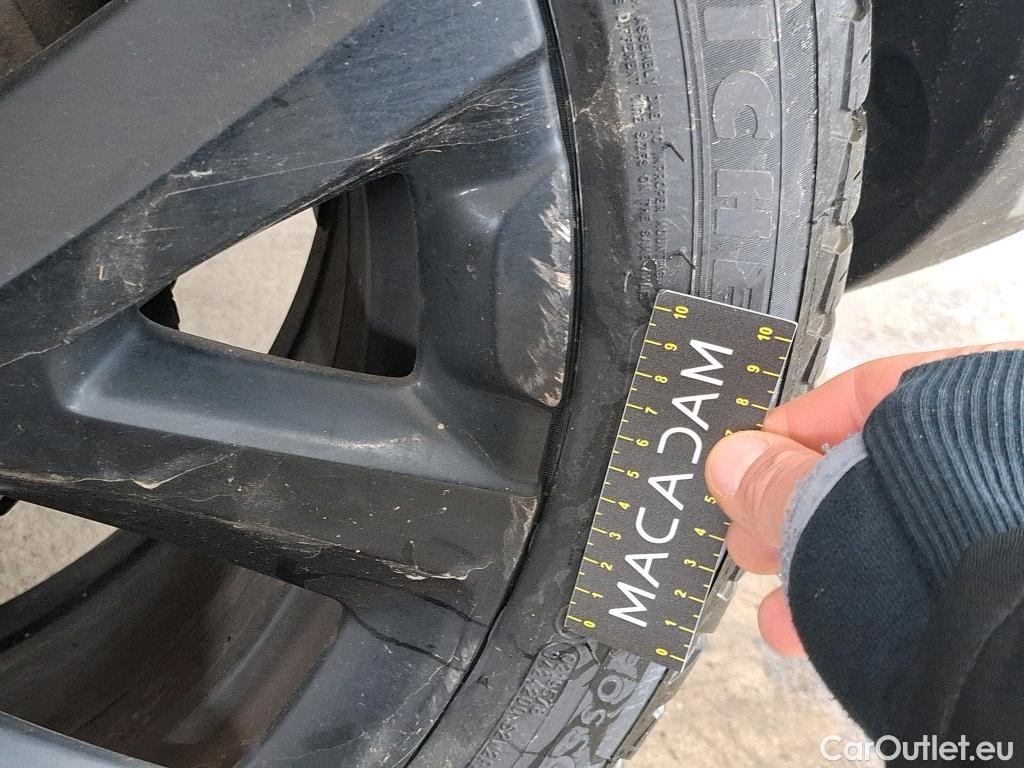  Citroen  C5 CITROEN  Aircross / 2018 / 5P / SUV Hybrid 225 ë-EAT8 Shine Pack #4